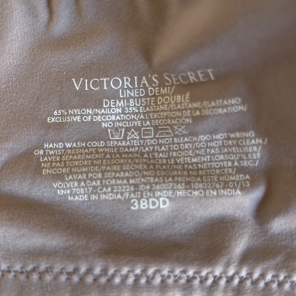 Victoria’s Secret lined Demi Bra - Picture 4 of 4